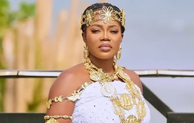 Watch: “Marriage Is Slavery in Disguise” — Mzbel Explains Why She Will Never Marry